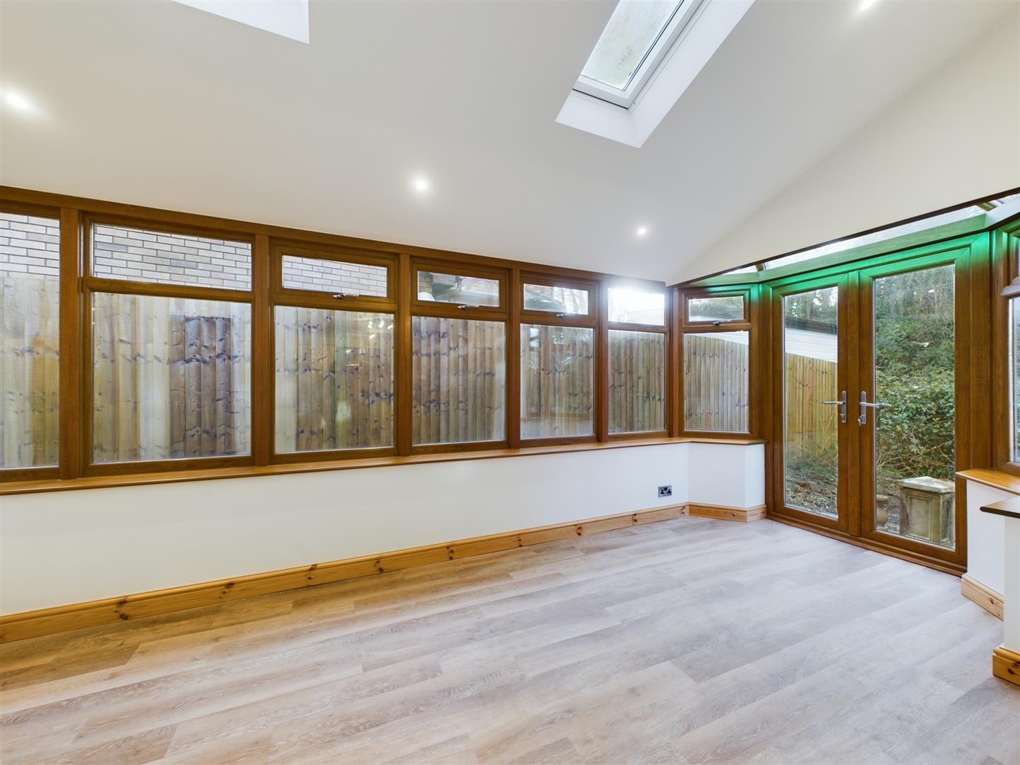 Ffordd Ddu, Pyle, Bridgend McHattons Estate Agents, Bridgend